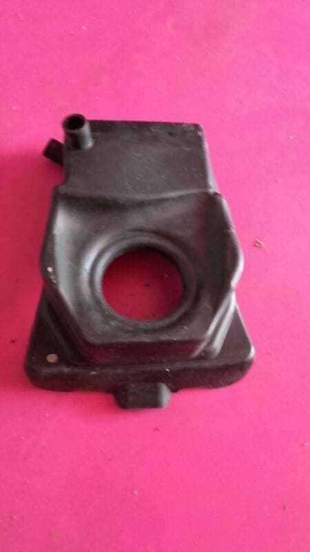 Caoutchouc couvre reservoir d’essence Honda 125 PCX MLHJF28A — photo 2/2