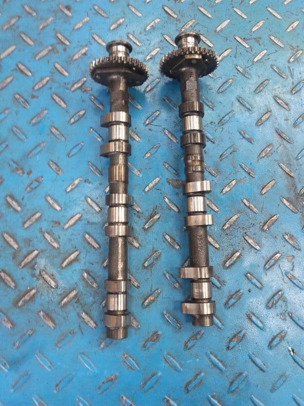 arbres à cames Triumph Sprint RS 955 i 02-04 — photo 1/1