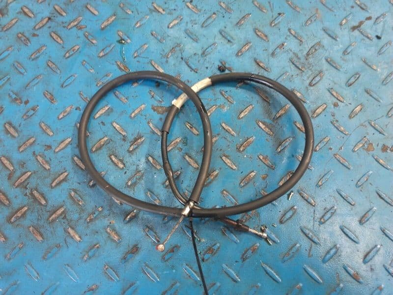 Cable d’embrayage Triumph Sprint RS 955 i 02-04 — photo 1/1
