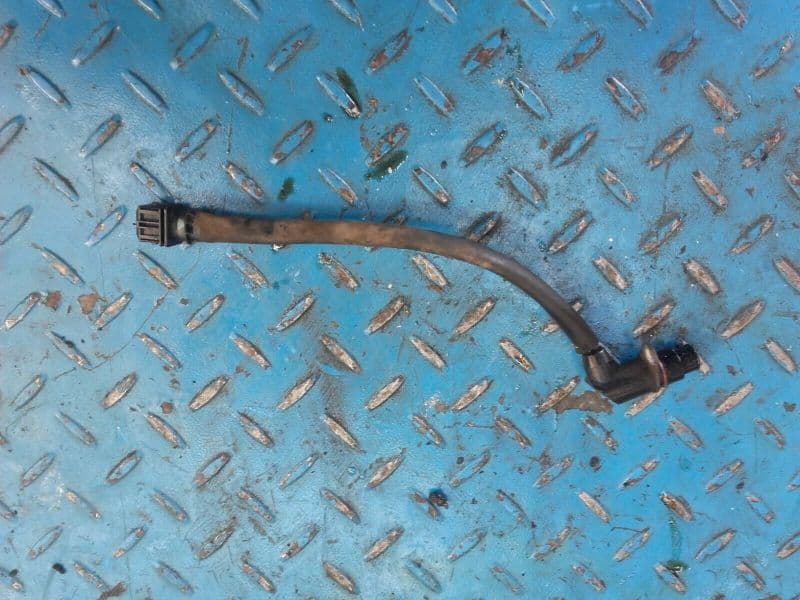 capteur de vitesse de point mort Triumph Sprint RS 955 i 02-04 — photo 1/1