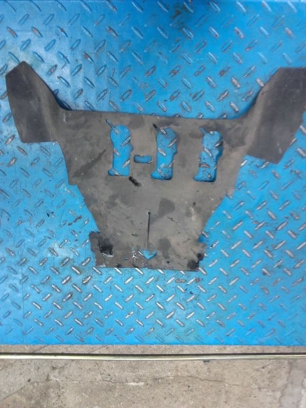 protection thermique moteur Triumph Sprint RS 955 i 02-04 — photo 1/1