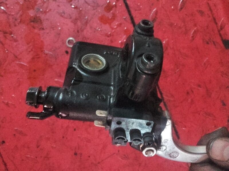 Maître cylindre de frein avant Honda 125 PCX MLHJF28A — photo 3/3