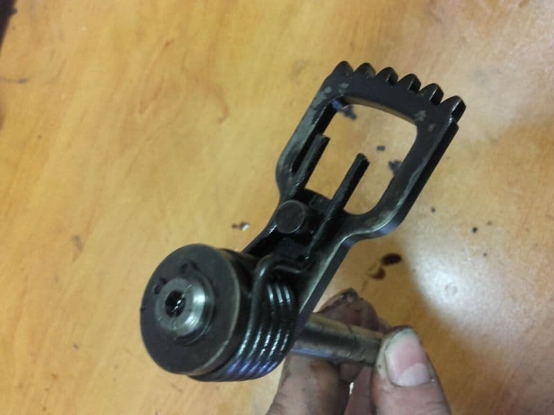 axe selecteur de vitesses Triumph 1200 Trophy T345 — photo 2/2