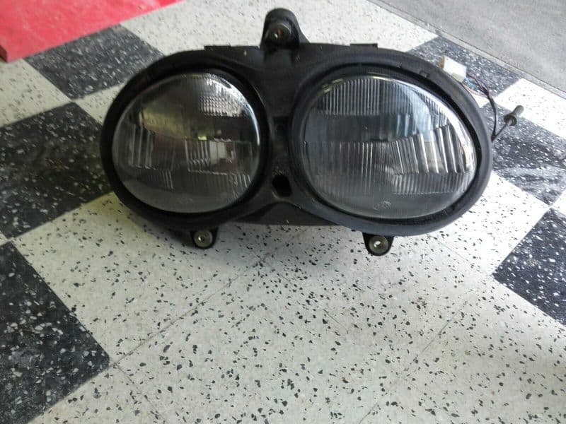 bloc optique de phare avant Triumph 1200 Trophy T345 — photo 1/3
