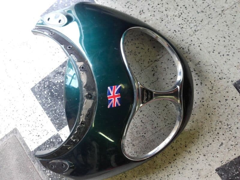 carenage tete de fourche avant Triumph 1200 Trophy T345 — photo 1/2