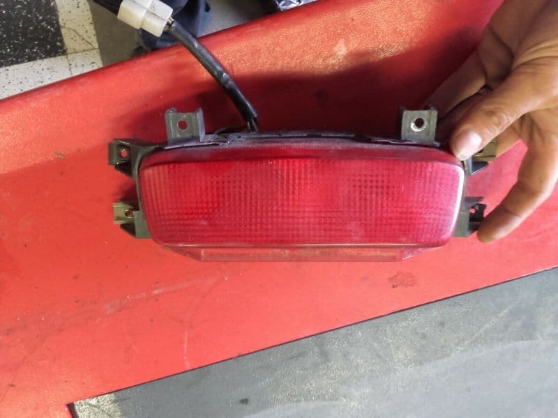 feu arriere stop 1100 GSXR W gu75c — photo 1/3