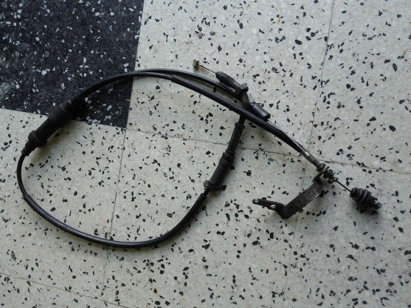 Câble d’accélérateur et de pompe a huile Honda 125 NSR tc01 — photo 1/1