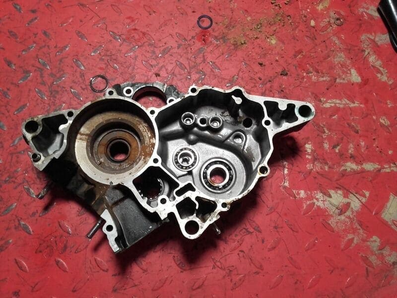 Demi carters bas moteur droit et gauche Honda 125 NSR JC22 — photo 3/4