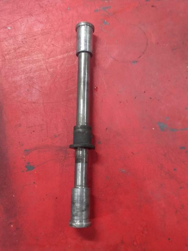 axe de roue avant Kawasaki 500 GPZ ex500d 94-03 — photo 1/1