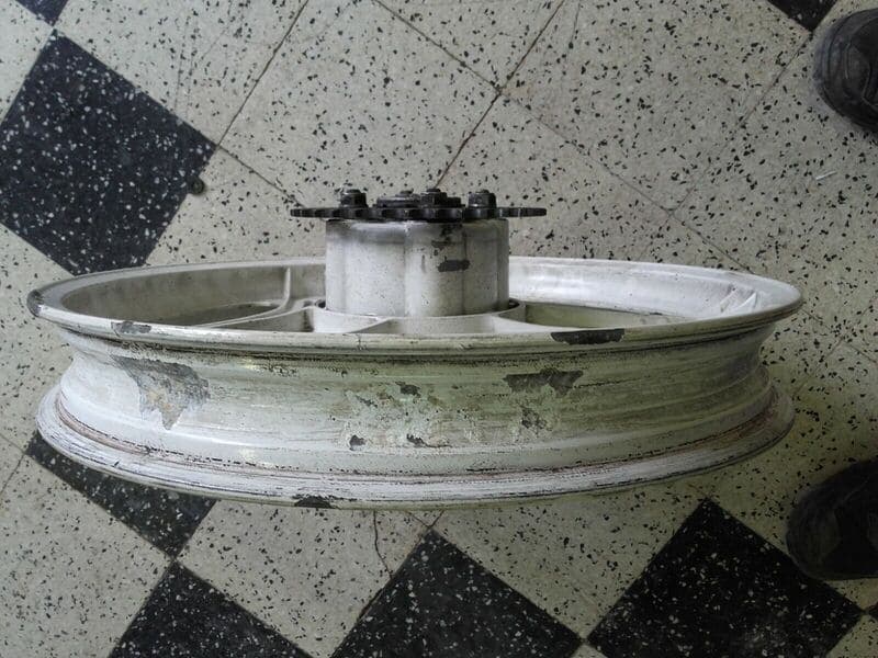 Roue jante arrière Honda 125 NSR tc01 — photo 3/3