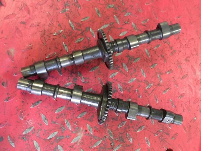 arbres a cames Kawasaki 550 Zephyr ZR550B — photo 1/1