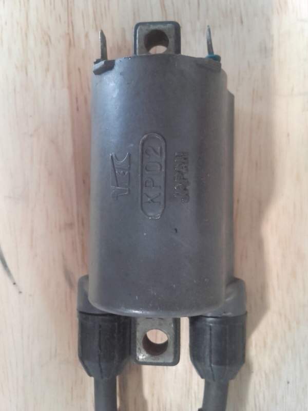 bobine d’allumage HT KP02 Kawasaki 550 Zephyr ZR550B — photo 2/2