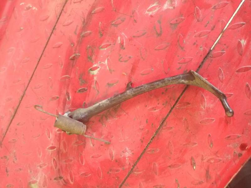bequille laterale avec ressort Honda 1100 ST Pan European SC26 — photo 1/1