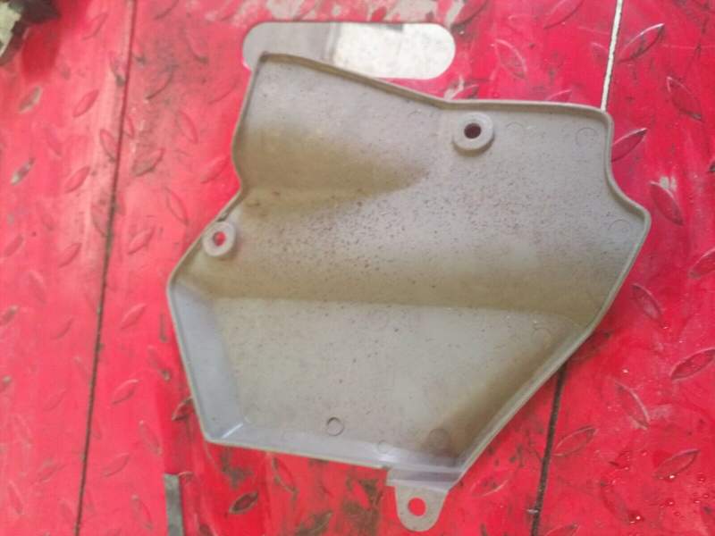 carenage lateral droit Honda 1100 ST Pan European SC26 — photo 2/2