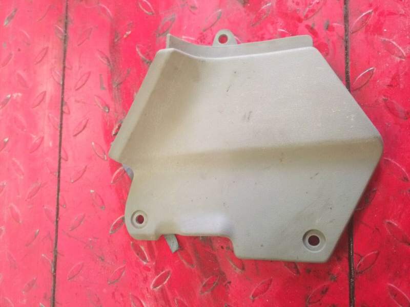carenage lateral gauche Honda 1100 ST Pan European SC26 — photo 1/2