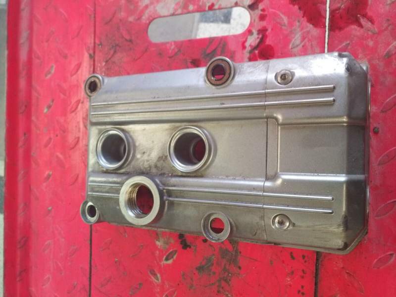 couvre culasse droit cache culbuteurs Honda 1100 ST Pan European SC26 — photo 1/2