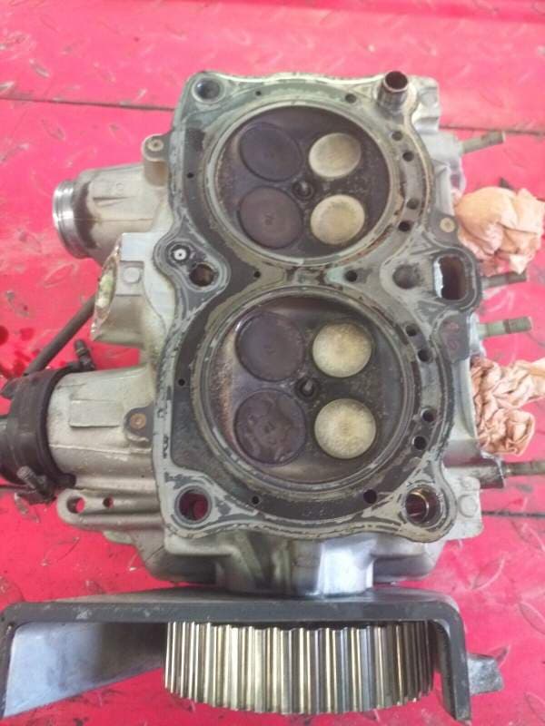 culasse droite Honda 1100 ST Pan European SC26 — photo 2/3