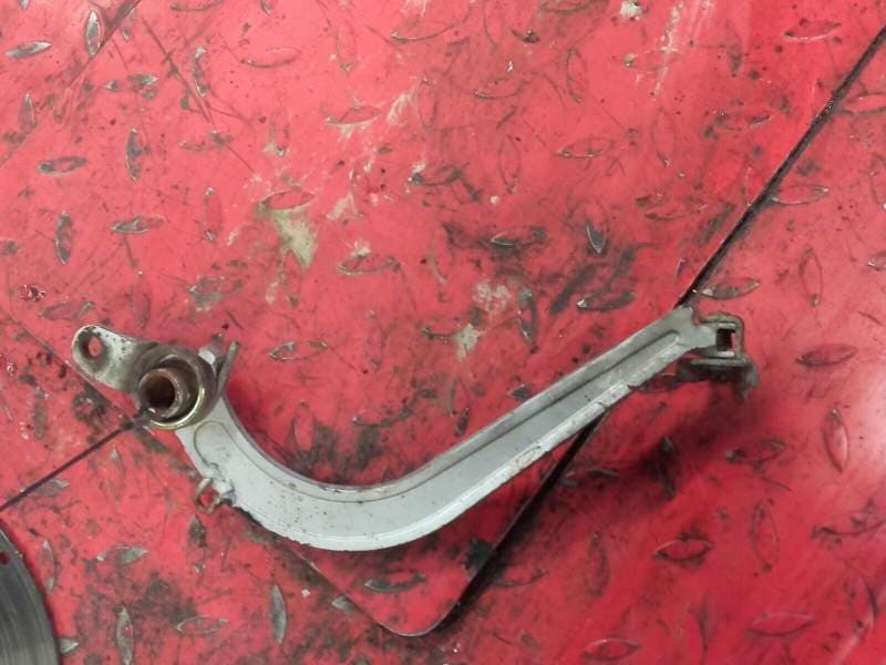 pedale de frein arriere Kawasaki 125 KMX 86-02 — photo 1/2