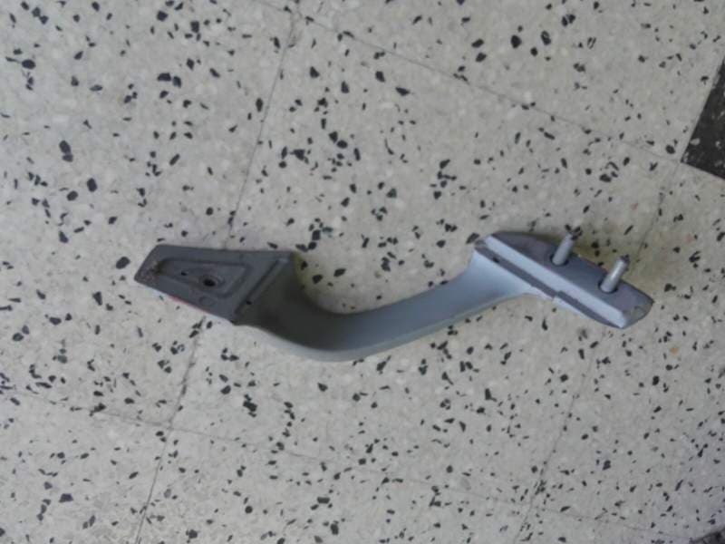 Poignée arriere droite passager BMW K75RT K75S K75 RT abs 89-97 — photo 2/2