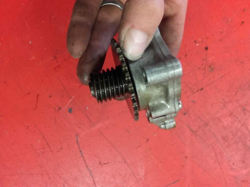 pompe a huile Honda 250 CB N 1 20€ — photo 2/2