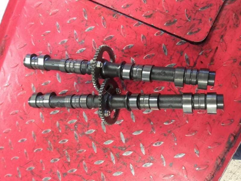 arbres a cames Honda CBR 1000 F sc25 89-92 — photo 1/1