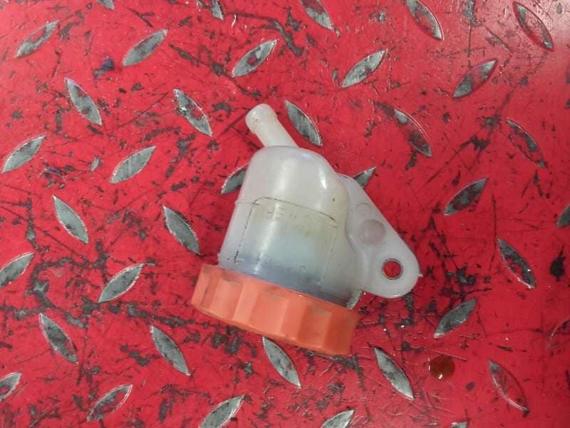 bocal de liquide de frein arriere Honda CBR 1000 F sc25 89-92 — photo 1/1