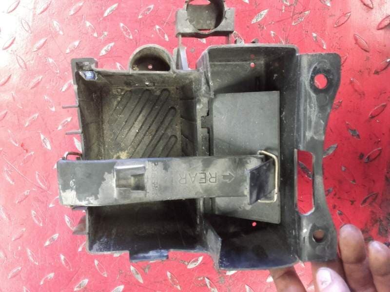 support bac a batterie Honda CBR 1000 F sc25 89-92 — photo 1/1