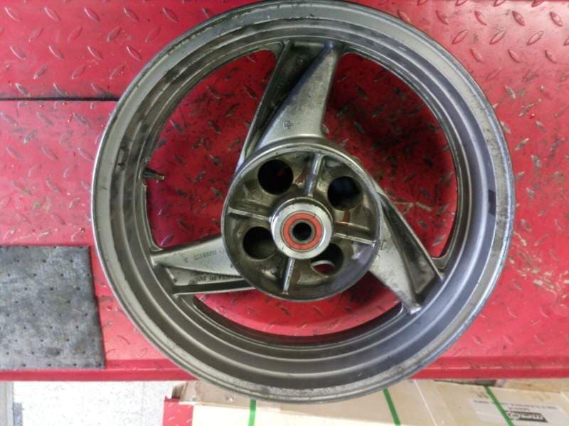 jante arriere Kawasaki 600 ZZR zx600e — photo 2/2
