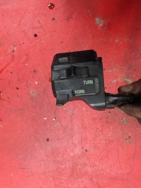commodo gauche Kawasaki GPX 750 R zx750f — photo 1/2