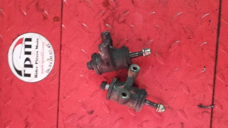 supports moteur Kawasaki GPX 750 R zx750f — photo 1/1