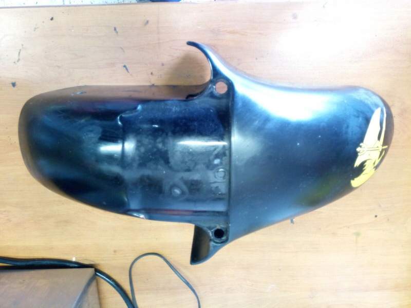 garde boue avant Kawasaki GPZ 1000 RX ZXT00A