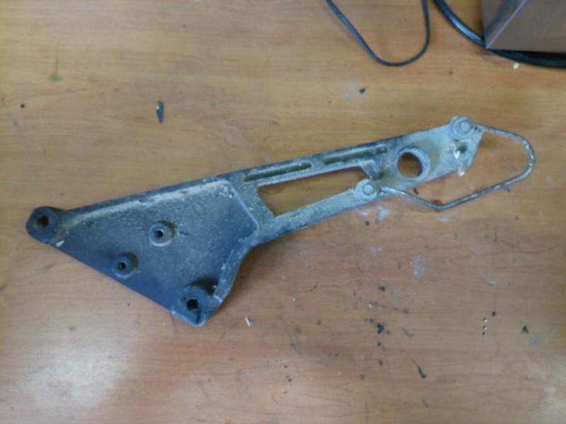 platine de cale pied gauche Kawasaki GPZ 1000 RX ZXT00A — photo 2/2