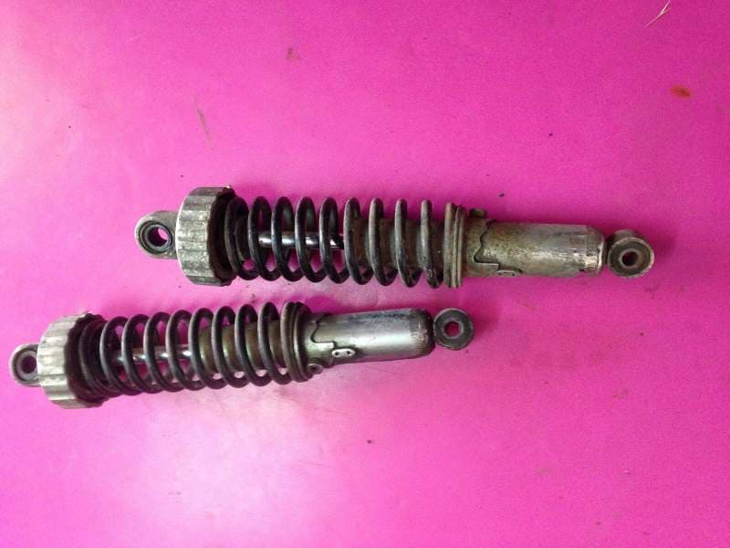 Amortisseurs Kawasaki KZ 750 E — photo 1/1
