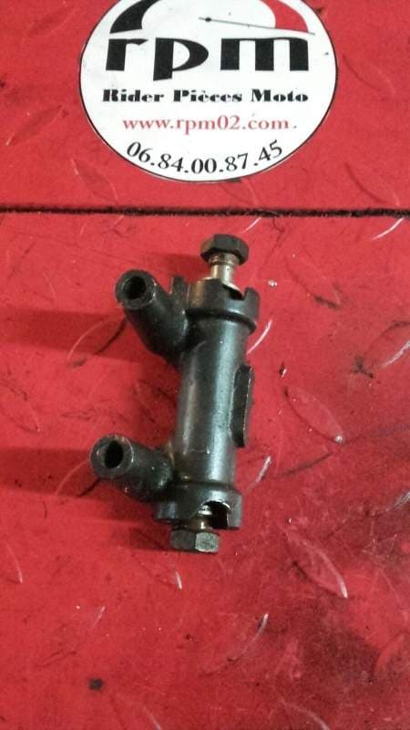 repartiteur de frein avant Kawasaki KZ 750 E — photo 1/1