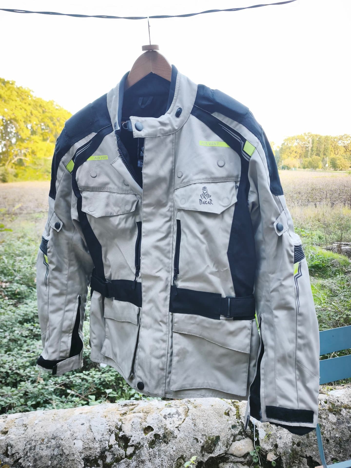 Veste style Adventure — photo 1 sur 4