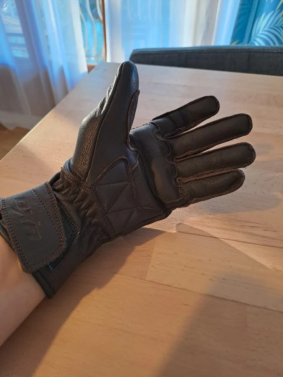 Gants mi-saison marron — photo 1 sur 6