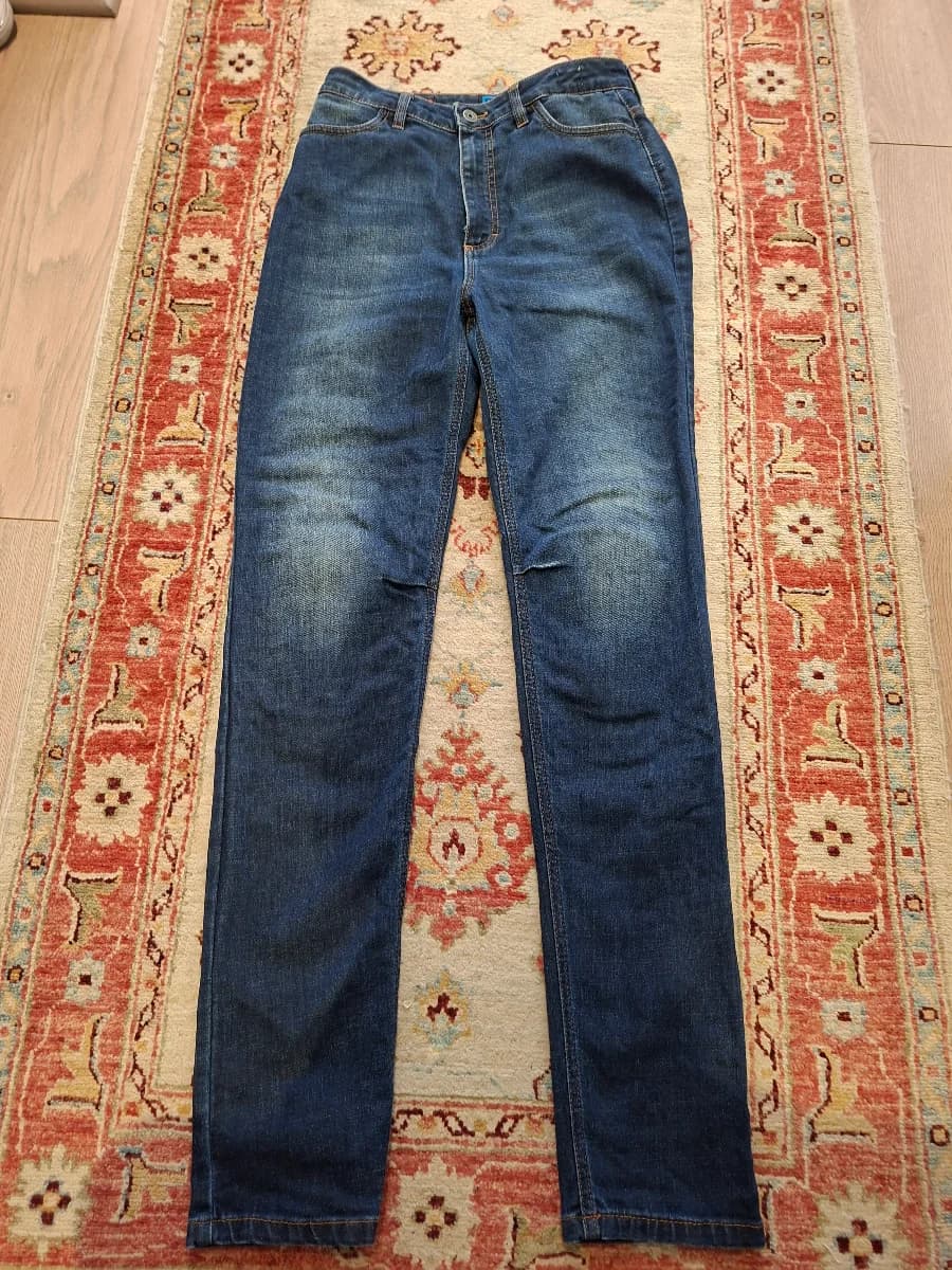 Jean moto femme PMJ t.38 — photo 1 sur 8