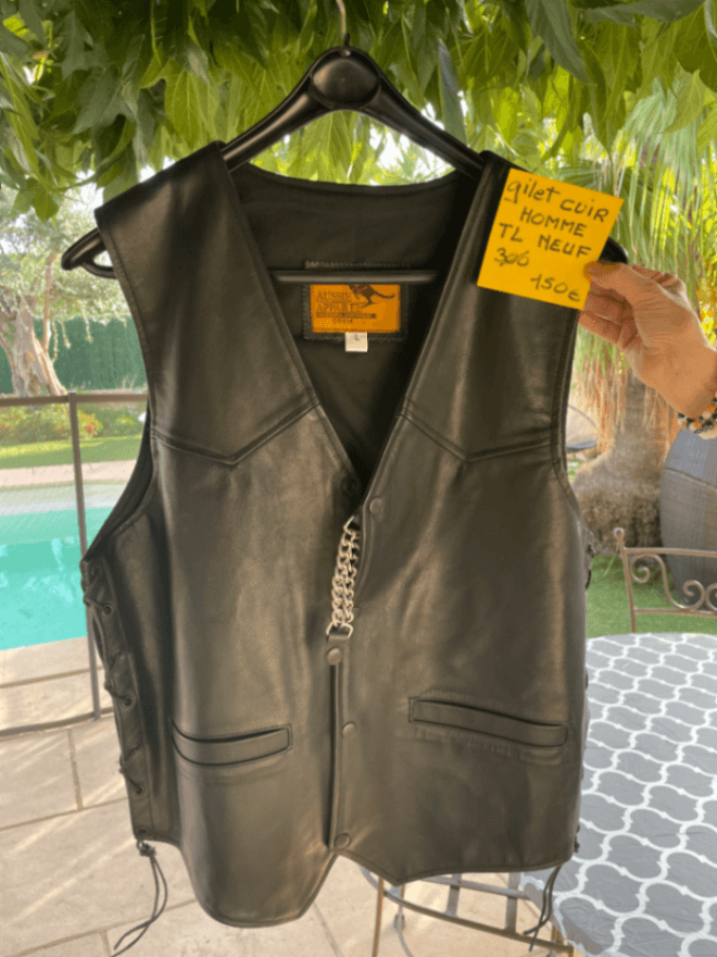 Gilet cuir — photo 1 sur 2