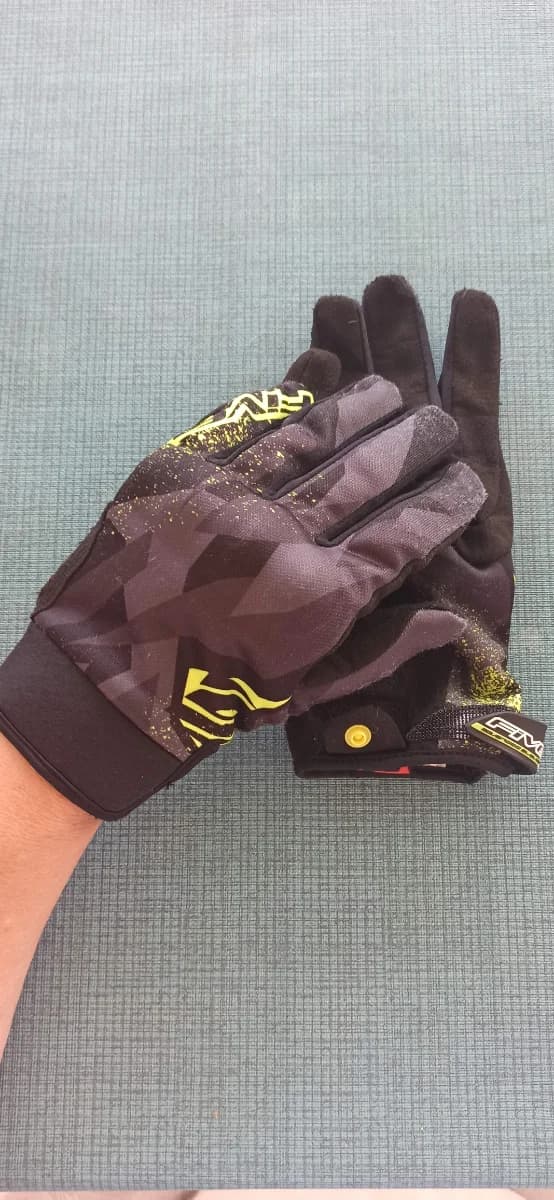 Gants été femme — photo 1 sur 2