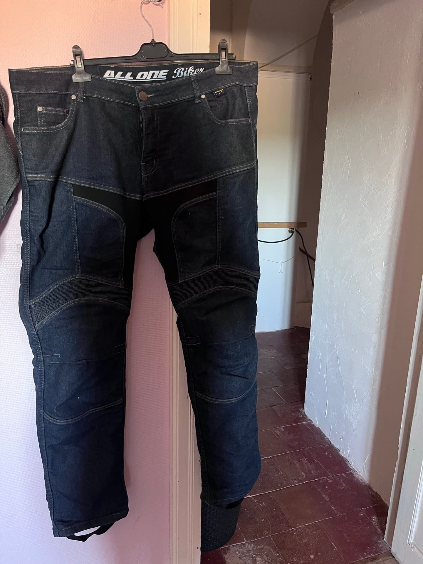 Jeans de moto All ONE — photo 1 sur 4
