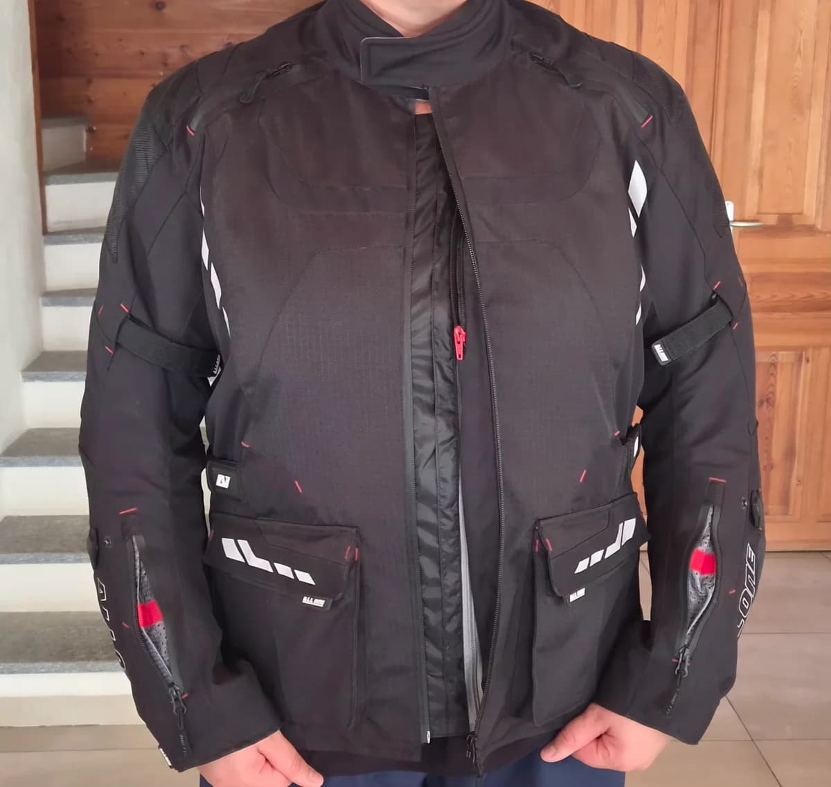 Veste moto — photo 1 sur 4