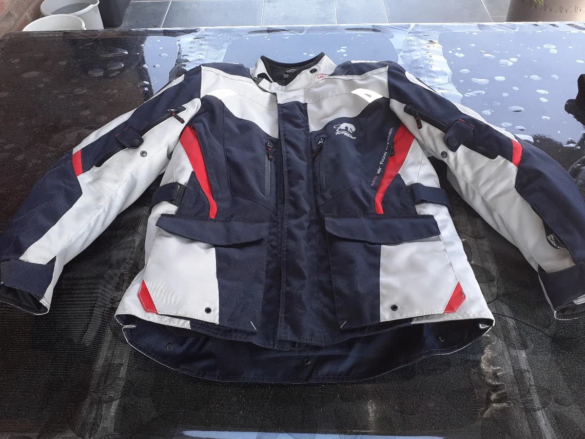 Blouson — photo 1 sur 3