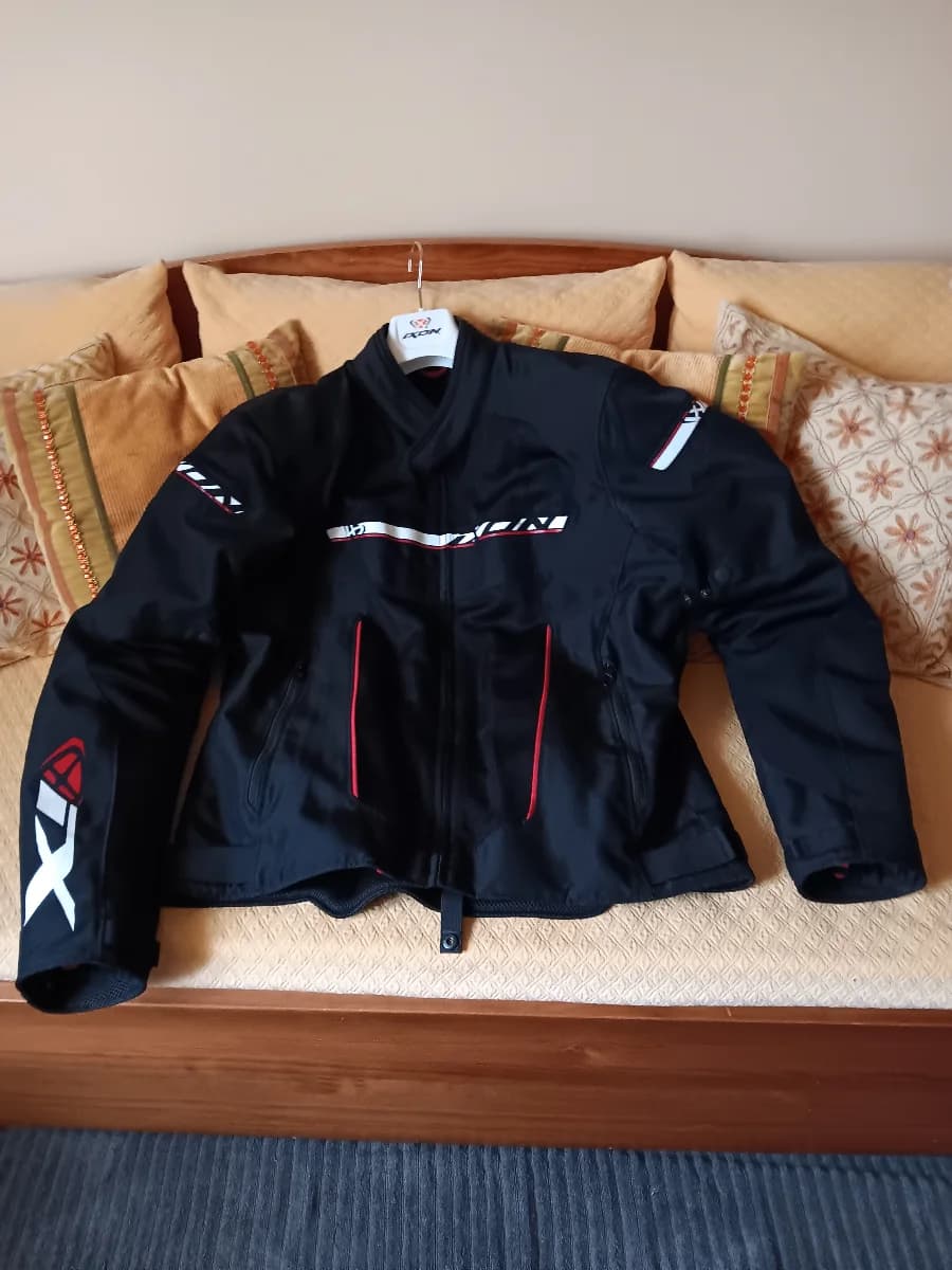 Ixon Blousons & vestes