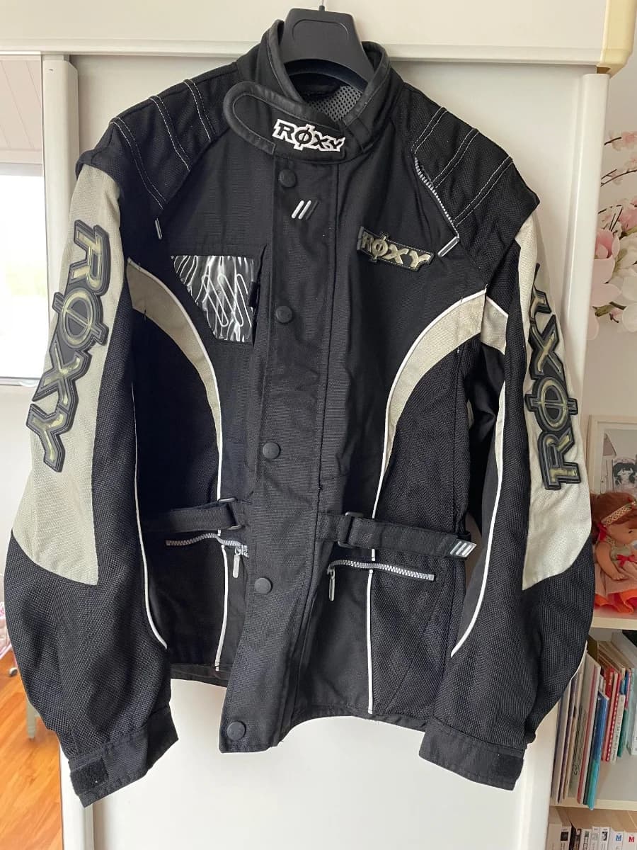 Veste type Enduro — photo 1 sur 2
