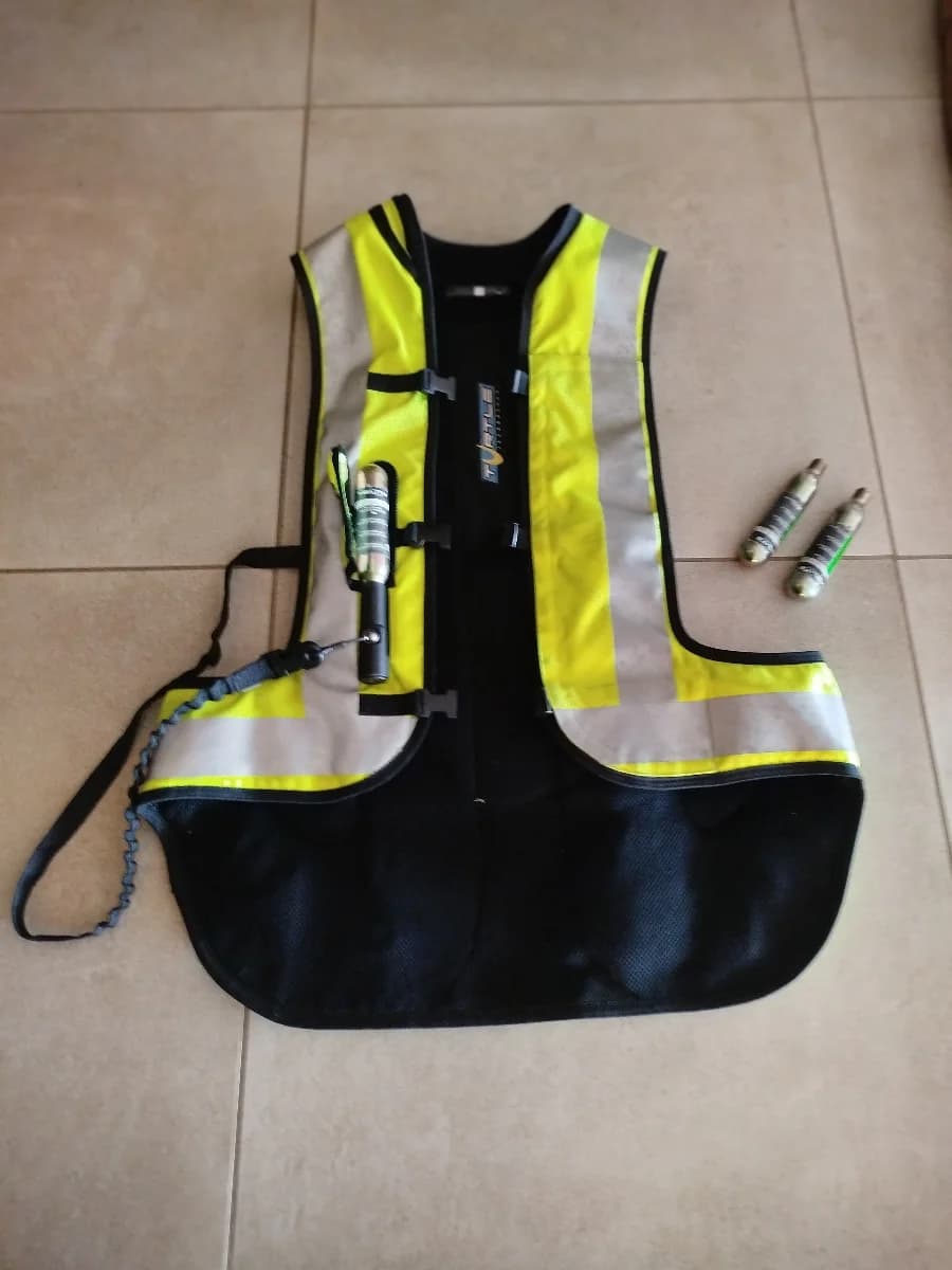 Airbag Helite — photo 1 sur 2