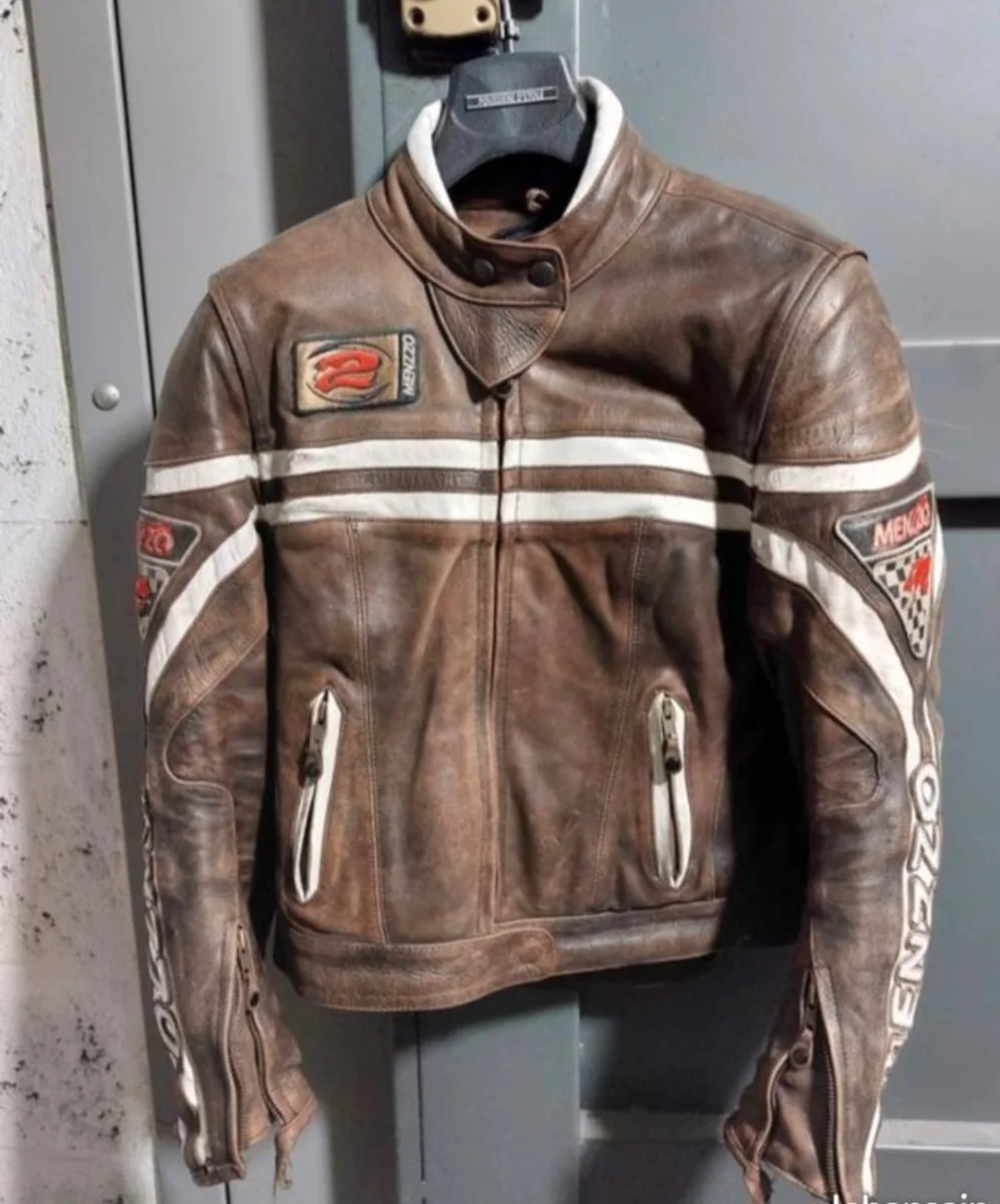 Blousons & vestes — photo 1 sur 3
